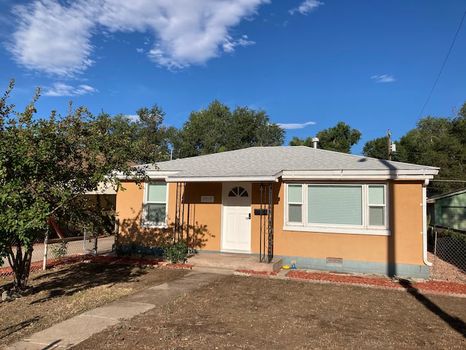 236 Pueblo, CO Short Term and Weekly Rentals cozycozy