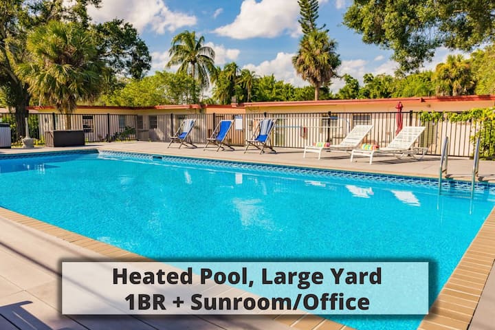#8  Heated Pool, Large Yard, 1br+sunroom/office - Fort Lauderdale
