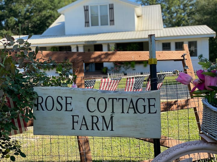 Private Suite “The Rosebud” At Rose Cottage Farm - Florida
