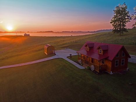 Berlin, OH Cabins Best prices on cozycozy