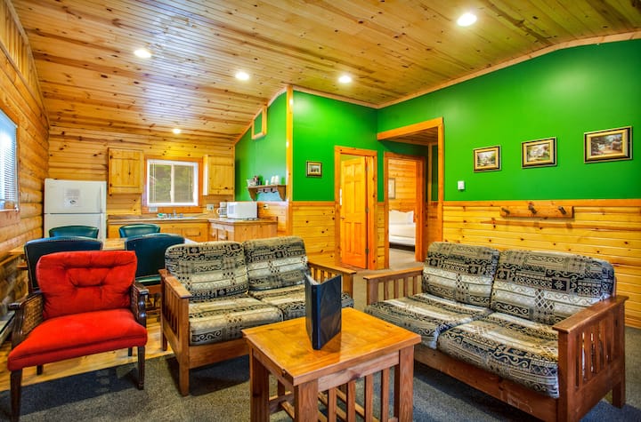 Private Cabin for six people - - Wisconsin Dells