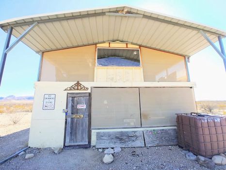 Alpine, TX Cabins Best prices on cozycozy