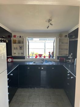 Foxton Beach Holiday homes and Villas cozycozy