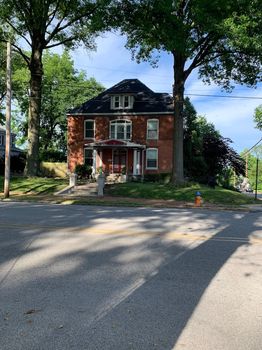 Alton, IL B&B, Guest Houses and Inns cozycozy