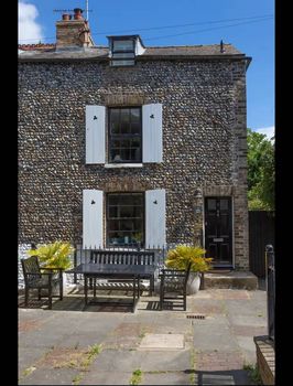 Broadstairs Cottages at the Best Price cozycozy