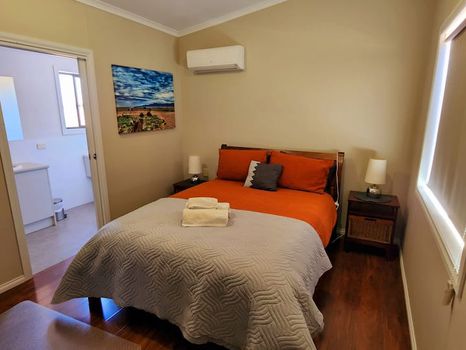 Hawker Apartments and Condos For Rent cozycozy