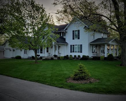 Middlebury, IN Holiday Apartments and Self Catering cozycozy