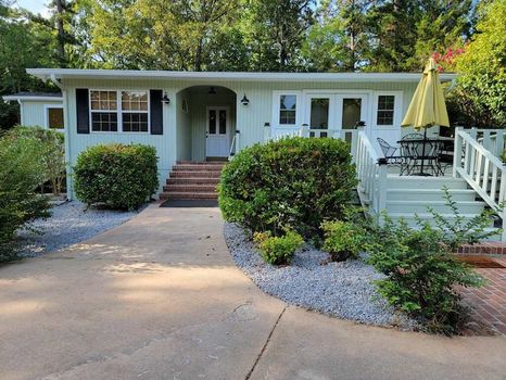 Baker Creek State Park, McCormick airbnb, hotels and vacation rentals