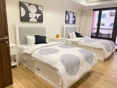 600 Doha Short Term and Weekly Rentals cozycozy