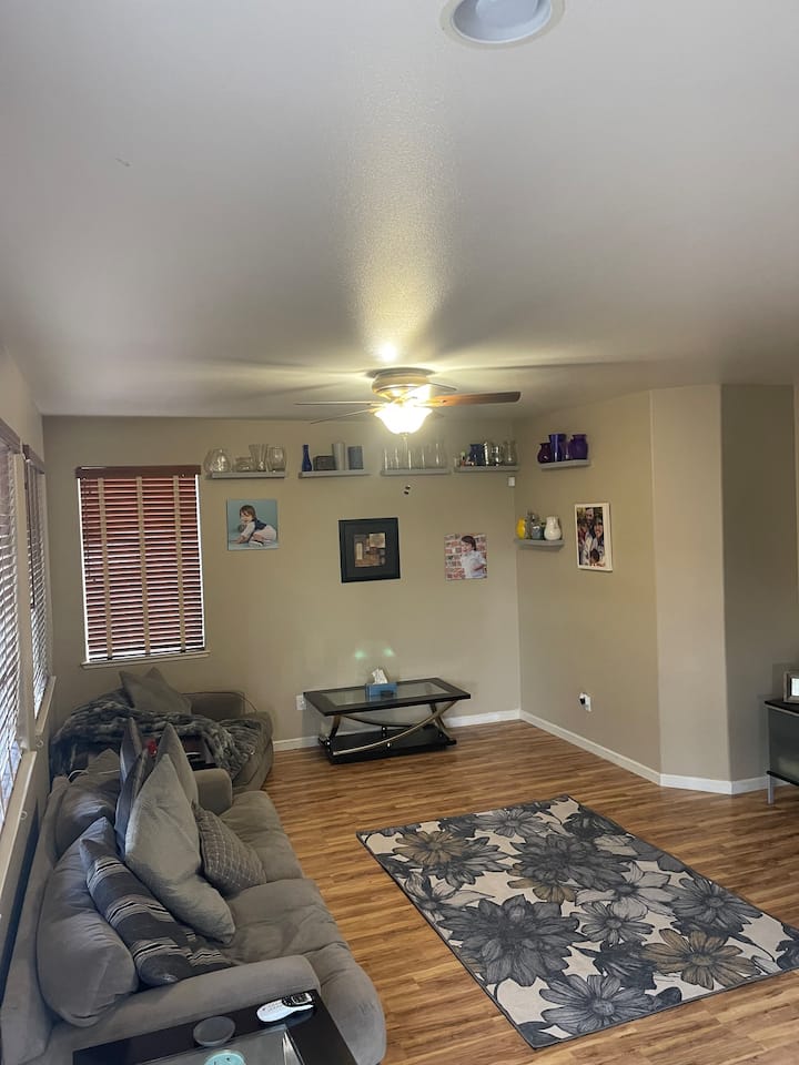 Two Rooms In South Reno - Reno