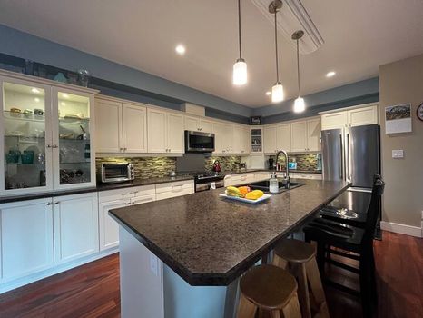 Smithers Apartments and Condos For Rent cozycozy