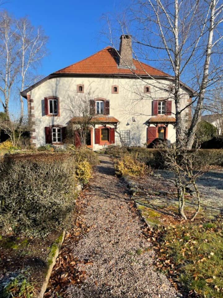 Chez Sauvette - Maison Familiale Et Verdoyante - Lac de Pierre-Percée