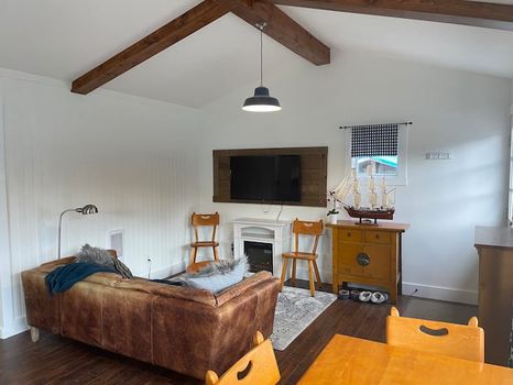 Nanaimo Cabins at the Best Price cozycozy