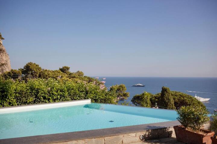 Lhp Suite Capri Villa La Giara, By Lookbookholiday - Capri