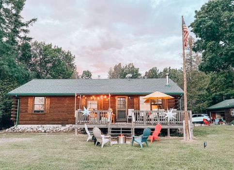 Drummond island, MI Cabins Best prices on cozycozy
