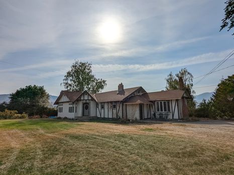 Oliver Apartments and Condos For Rent cozycozy