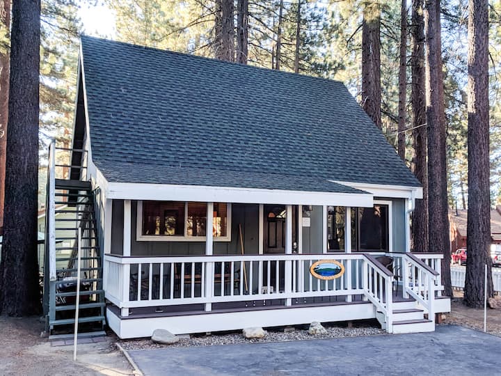 Tommy Tee's Forest Cottage - South Lake Tahoe