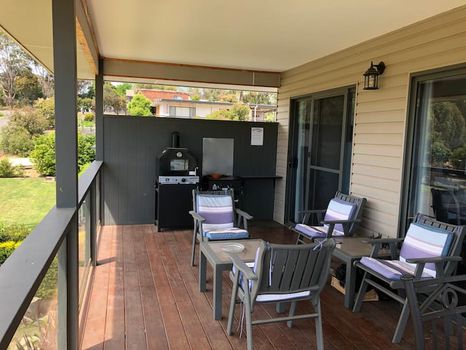 Bonnie Doon Vacation Rentals and Airbnb cozycozy