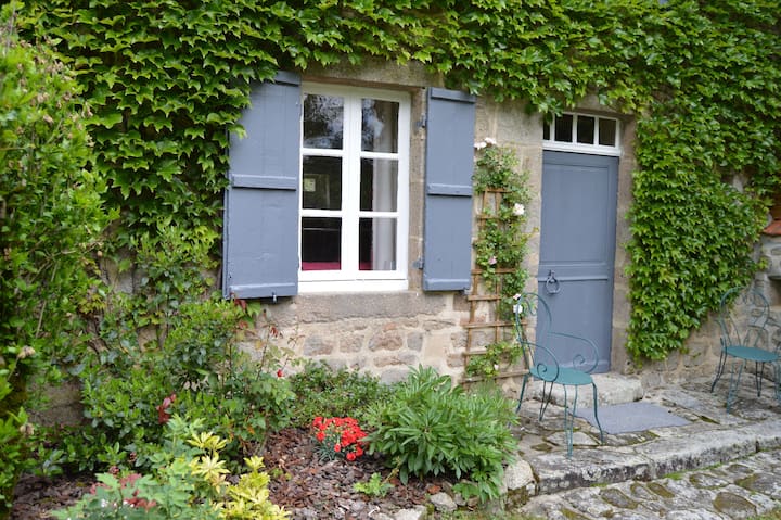 Garden Cottage - Creuse