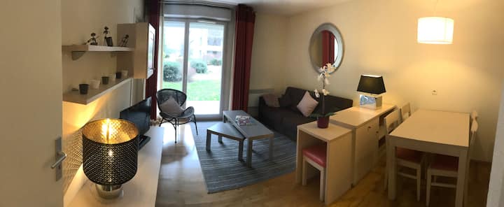 Near lake and town, 1 Bedroom with office space. - Divonne-les-Bains