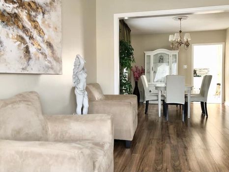 8617 Mississauga Short Term and Weekly Rentals cozycozy