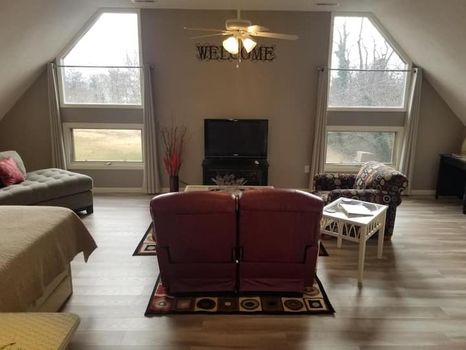 Douglas Lake, TN Vacation Rentals and Airbnb cozycozy