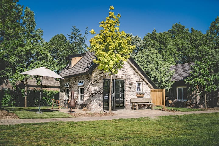 Luxe tiny house in het groen De Stille Ackers - Oirschot