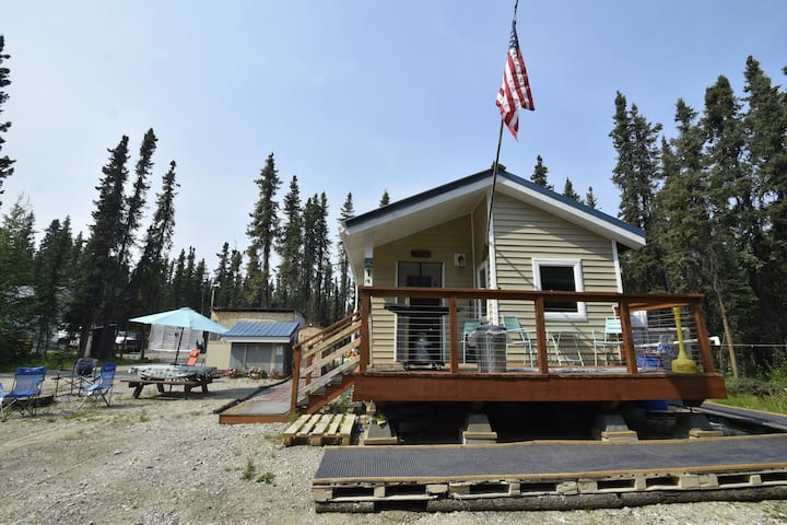 Chez Benz Cabin Near Harding Lake In Salcha, Ak - Alaska