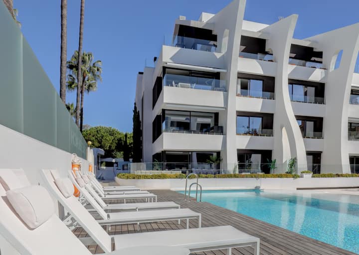 Bright And New Apartment Near Beaches Of Cabopino Marina - Spain