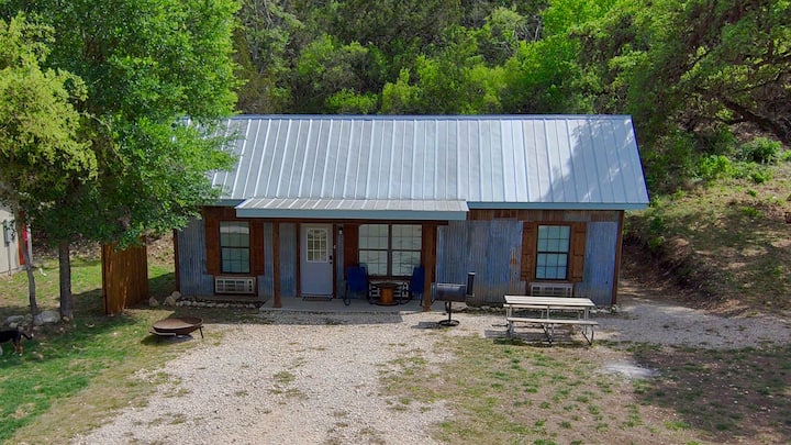 Hunter's Ridge Cabin #4 - Concan