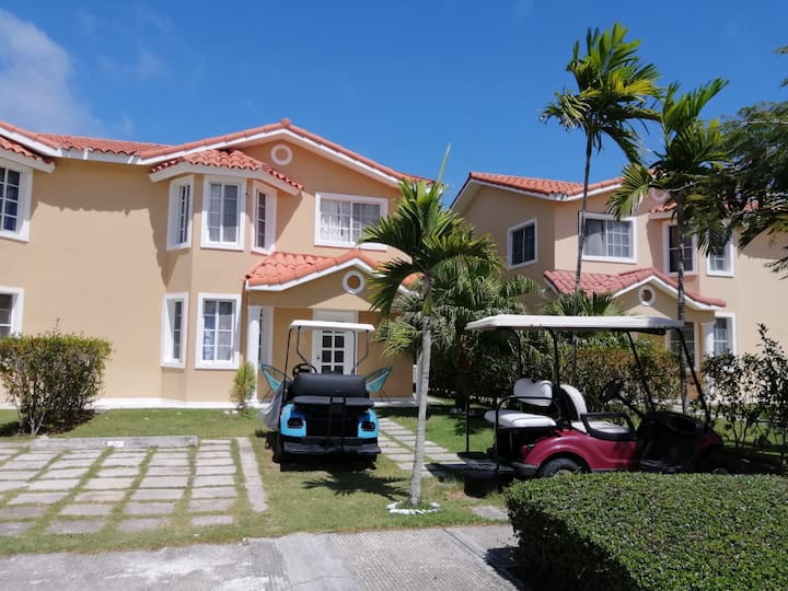 Beautiful Villa In The Heart Of Punta Cana - Punta Cana