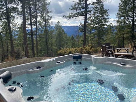 Fairmont Hot Springs Holiday Apartments and Self Catering cozycozy