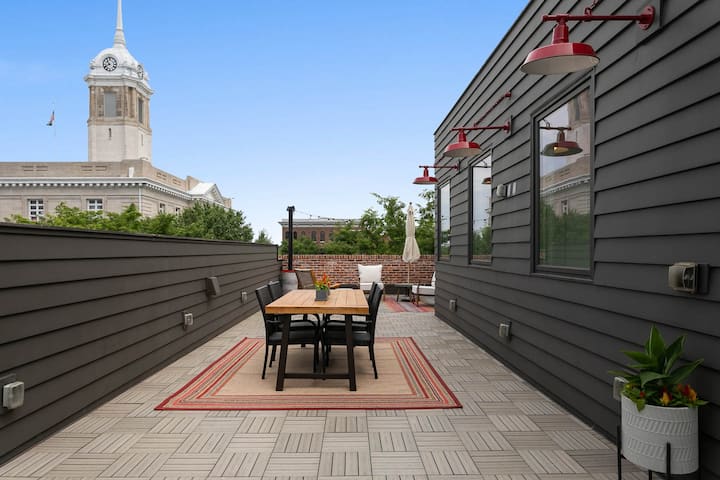 Luxury Loft Downtown Columbia with Rooftop Terrace - Columbia, TN