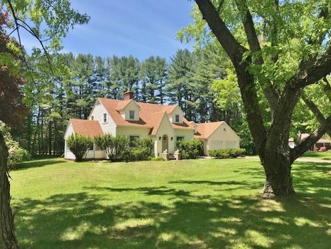 DAR State Forest, Goshen airbnb, hotels and vacation rentals