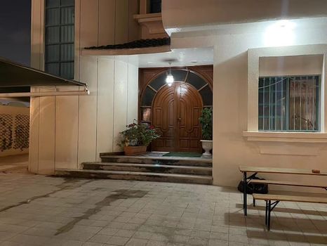 600 Doha Short Term and Weekly Rentals cozycozy