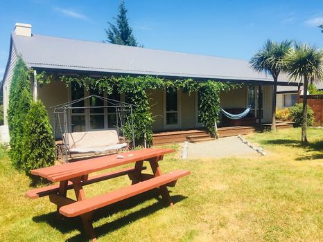 Hanmer Springs Holiday Apartments and Self Catering cozycozy