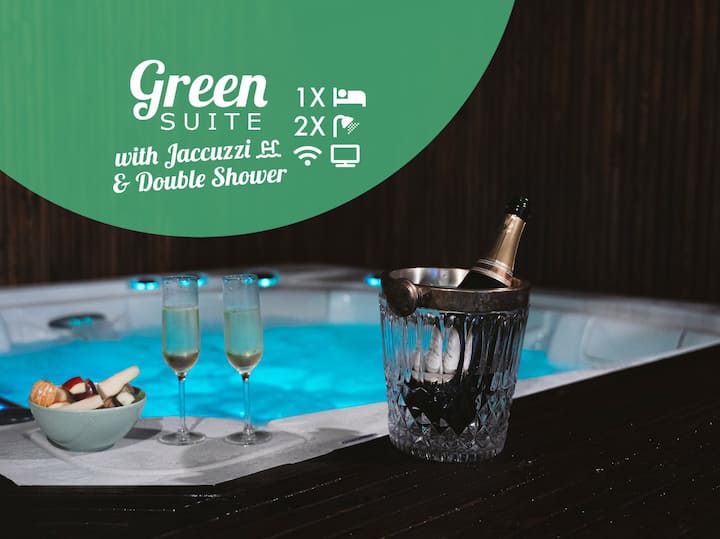 Green Suite  Jacuzzi & Double Shower ! - Mons