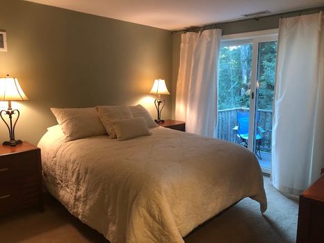 Bantam Lake, CT airbnb, hotels & vacation rentals