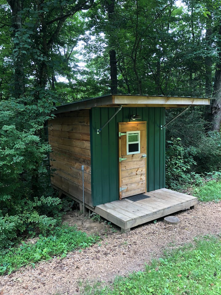 Green Tiny Cabin @ Boots Off Hostel & Campground - Wilbur Lake, TN