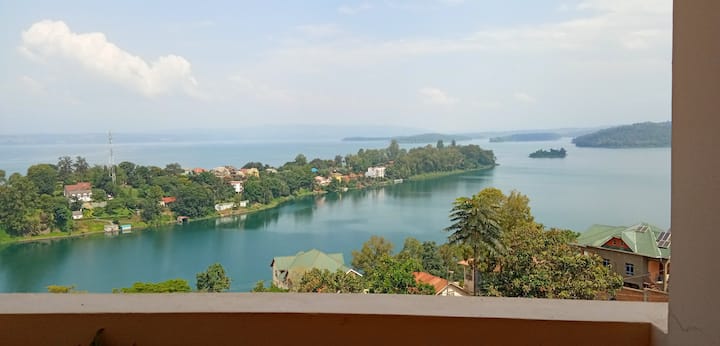 Paradise by the dashboard-light: rooms &appartment - Bukavu