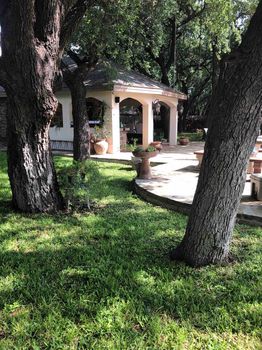 Uvalde, TX Cabin Rentals at the Best Price cozycozy