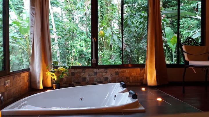 Tropical suite with jacuzzi 1 - Costa Rica