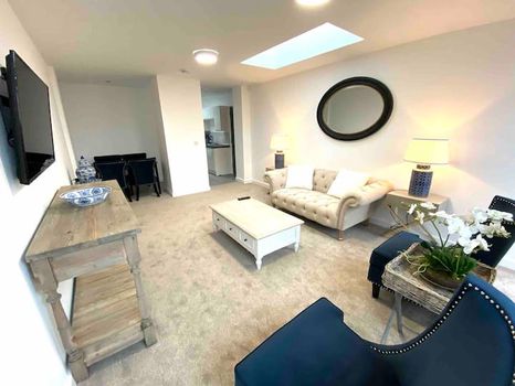 Sheffield Resorts at the Best Price cozycozy