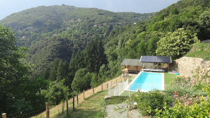Tente Lodge insolite tout confort avec piscine - Antraigues-sur-Volane