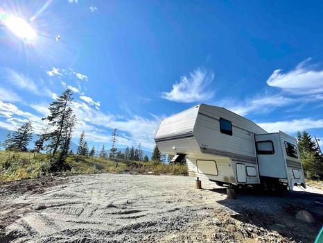 Creston Vacation Rentals and Airbnb cozycozy