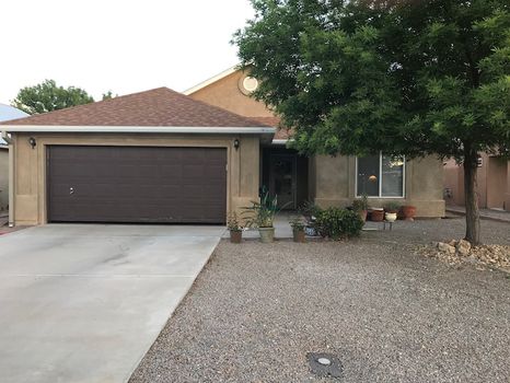 Field of Dreams Las Cruces airbnb, hotels and vacation rentals