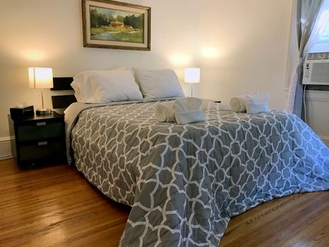 706 Rochester, NY Short Term and Weekly Rentals cozycozy