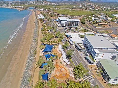 Yeppoon Holiday Rentals & Airbnb COZYCOZY