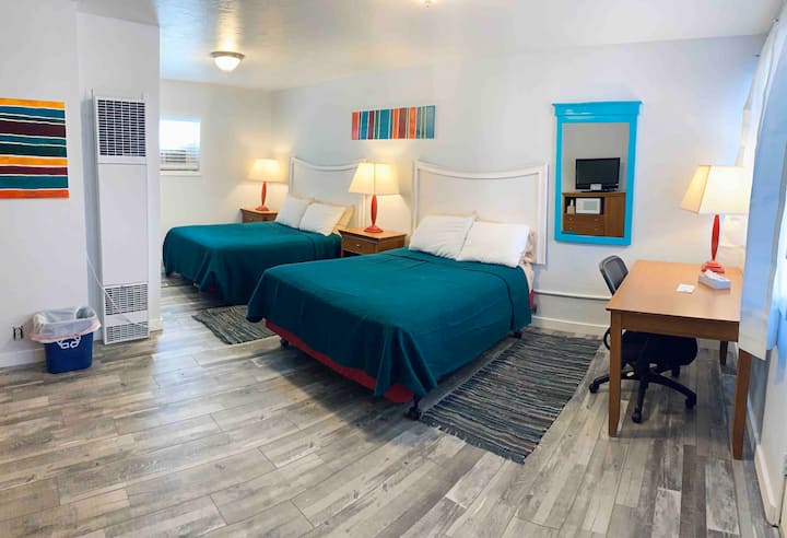 Clean, Central, Retro Inspired Salida Motel 3 - Colorado
