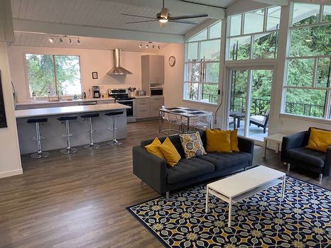 Sunshine Coast Vacation Rentals & Airbnb COZYCOZY